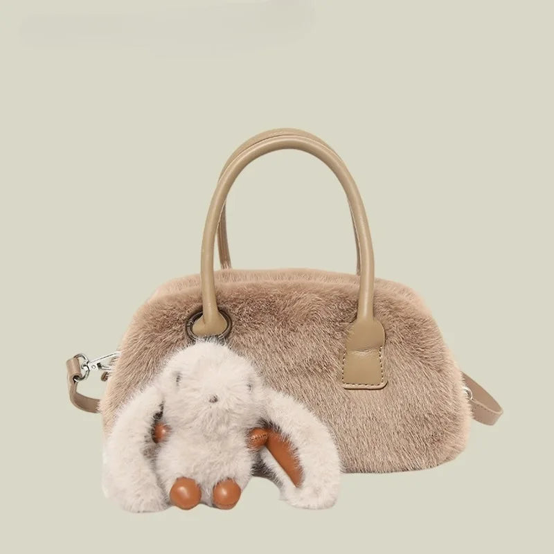 autumn and winter cute plush handbag women's 2025 new fashion versatile shoulder messenger bag