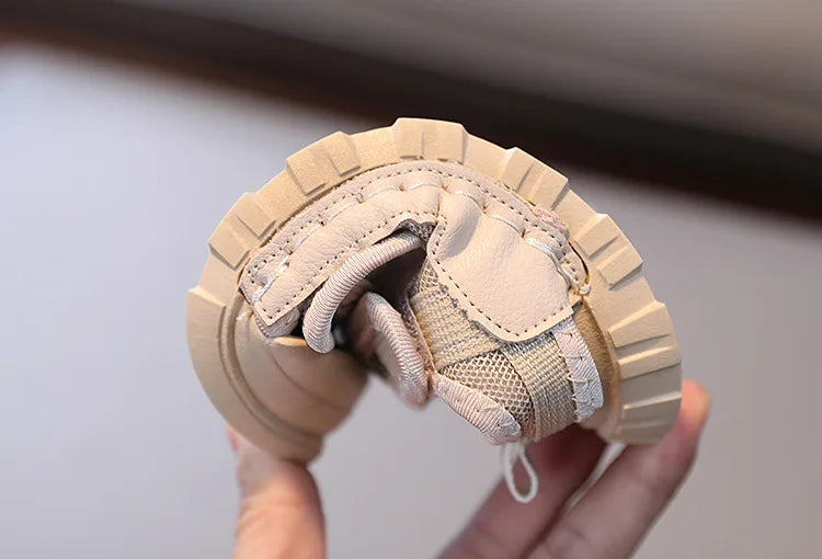 Sandalias para niños 2023 Punta de verano Encuadernación Moda Niños y niñas Zapatos de playa antideslizantes con suela suave