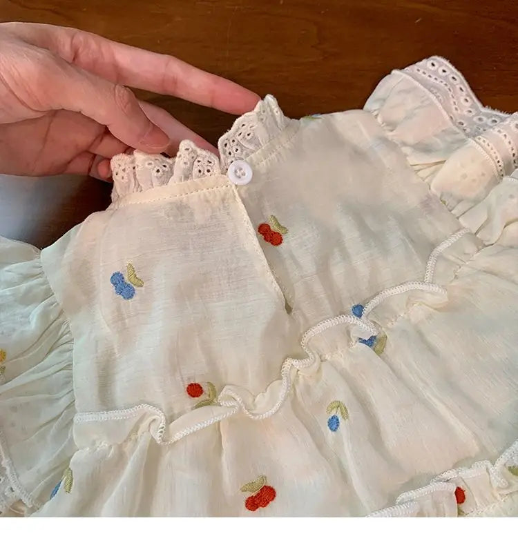 Children's Clothing Sets Floral Embroidery Lace Sleeveless Top + Shorts 2 Piece Set Toddler Girl Clothes for 2 To 7 Years