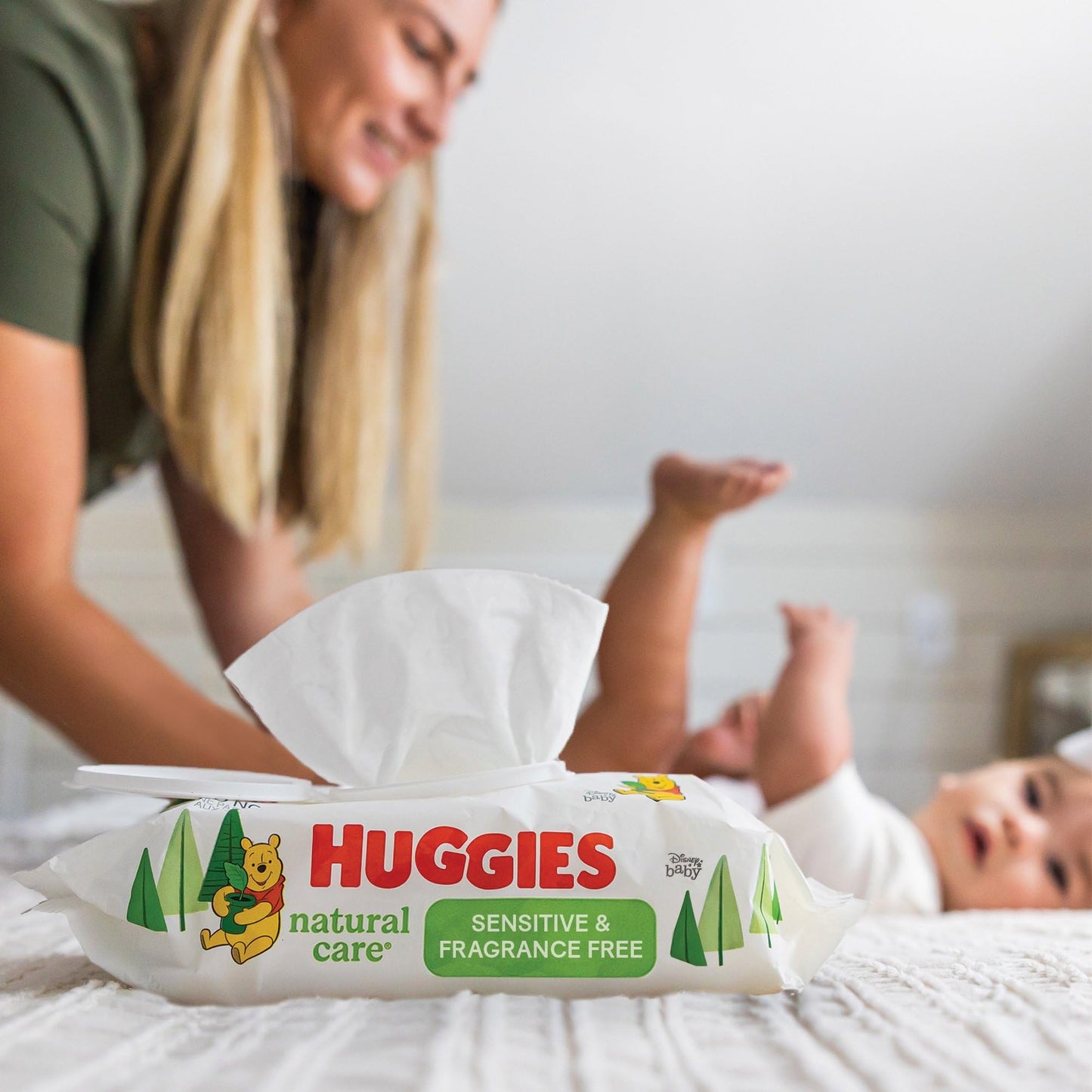 Toallitas para bebés sensibles Huggies Natural Care, sin perfume, hipoalergénicas, 6 paquetes con tapa abatible (288 toallitas en total)