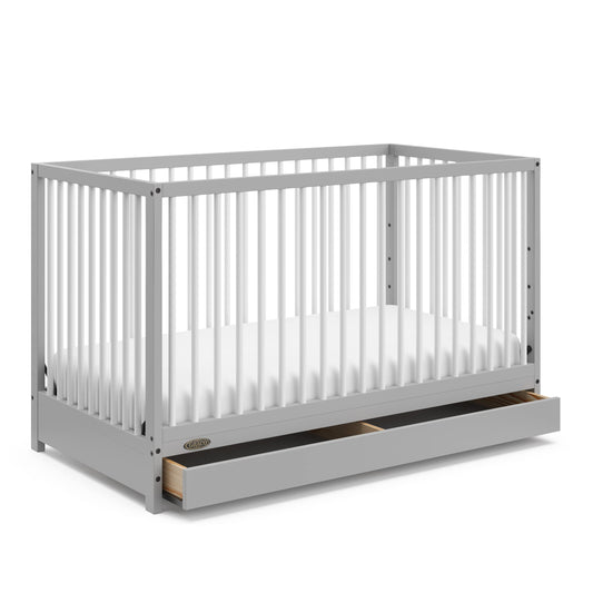 Cuna convertible 5 en 1 Graco Teddi con cajón (gris guijarro con blanco) - Certificación GREENGUARD Gold, combinación de cuna con cajón, cajón de almacenamiento de tamaño completo para guardería, se convierte en cama para niños pequeños