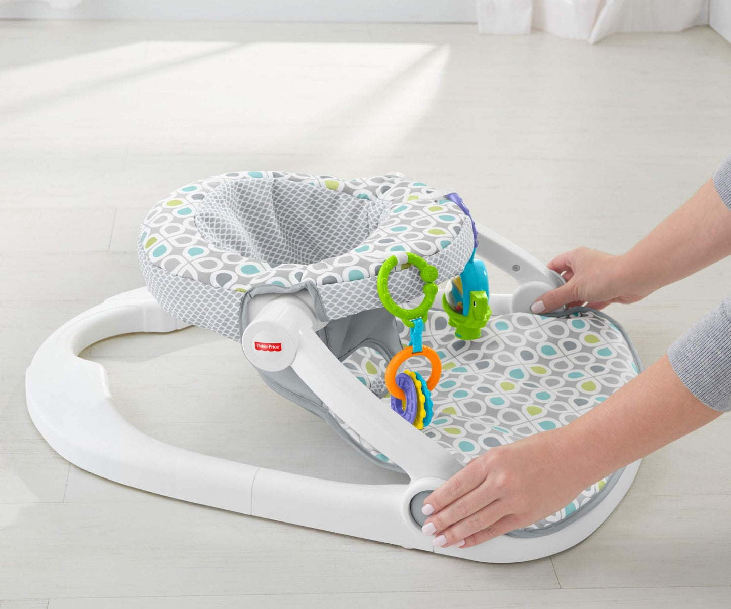 Fisher-Price Portable Baby Chair Sit-Me-Up Floor Seat With Developmental Toys & Machine Washable Seat Pad, Honeydew Drop