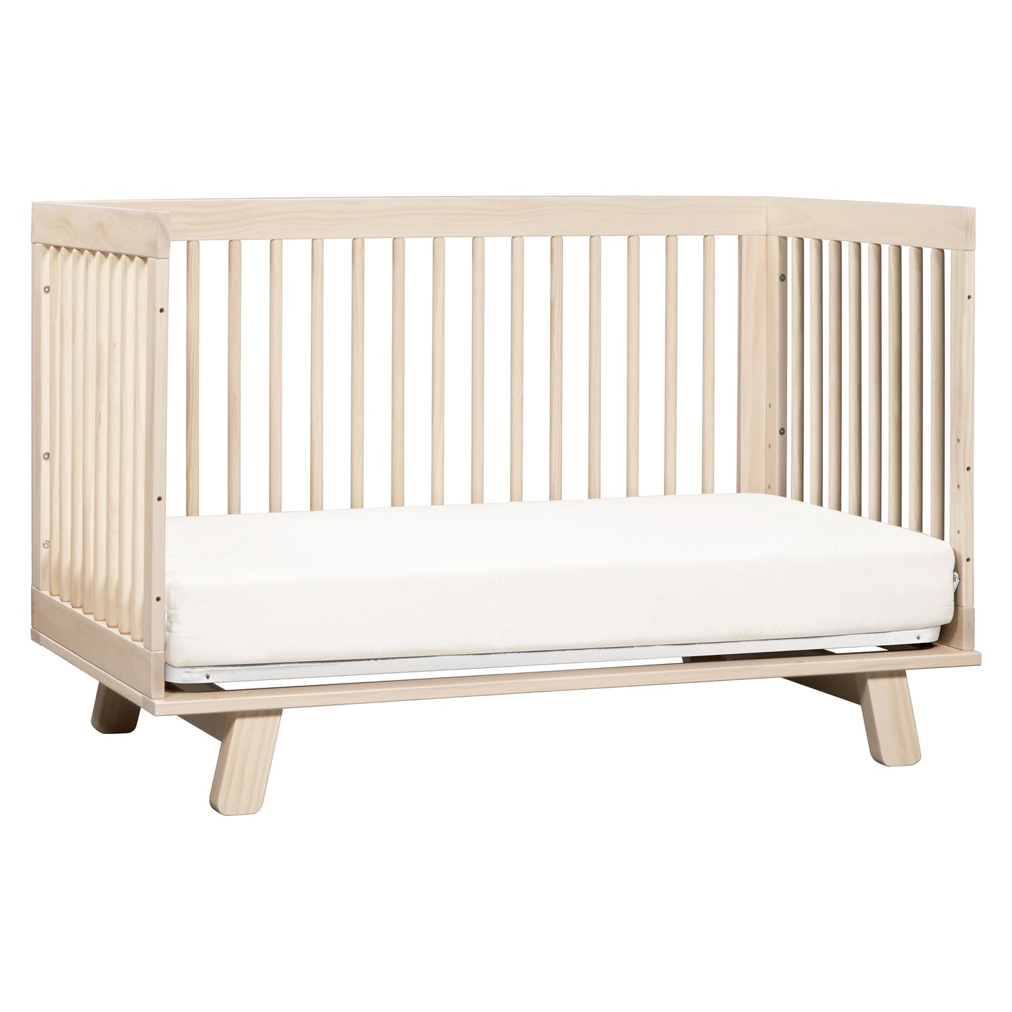 Cuna convertible 3 en 1 Babyletto Hudson con kit de conversión de cama para niños pequeños en color natural lavado, certificación Greenguard Gold