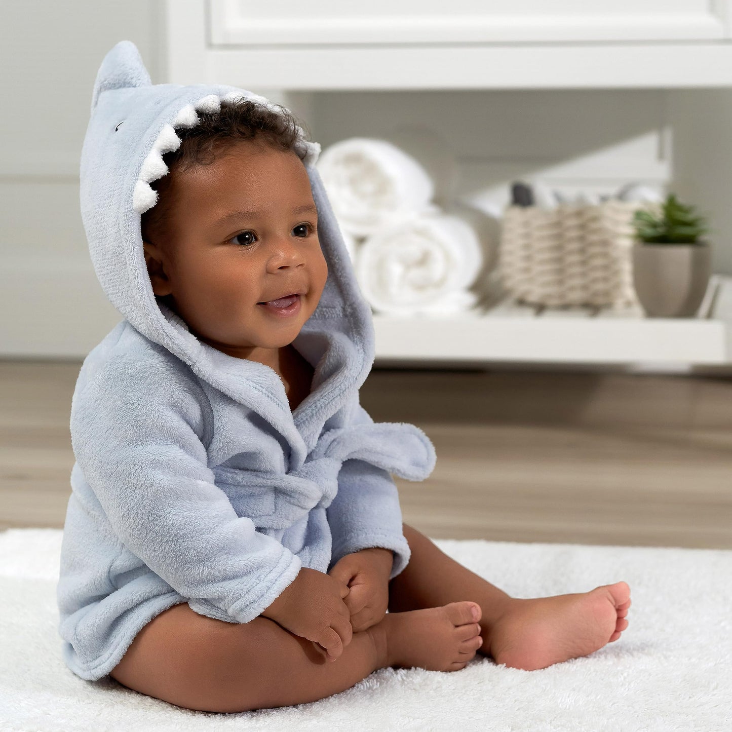 Gerber Baby Hooded Animal Character Bathrobe, Blue Shark, 0-9 Months