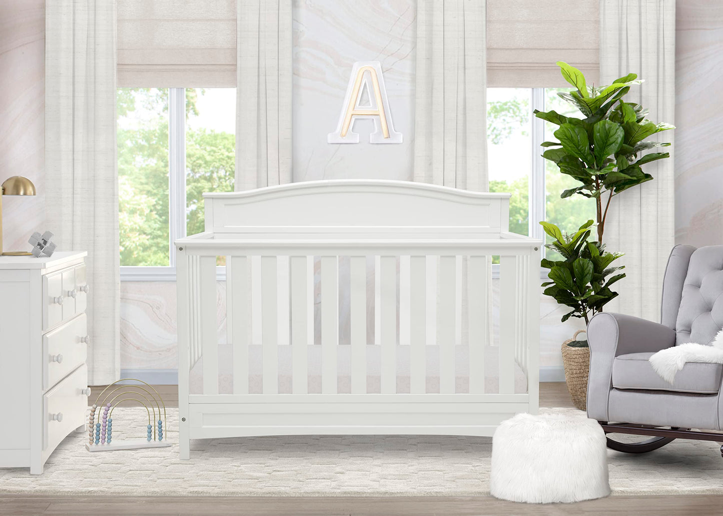 Cuna convertible 4 en 1 Delta Children Emery - Certificación Greenguard Gold, color blanco