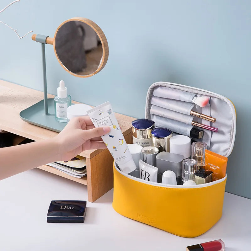 Women's Cosmetic Bag Make Up Organizer Travel Make Up Necessaries Organizer Zipper Makeup Case Pouch Toiletry Kit Bags