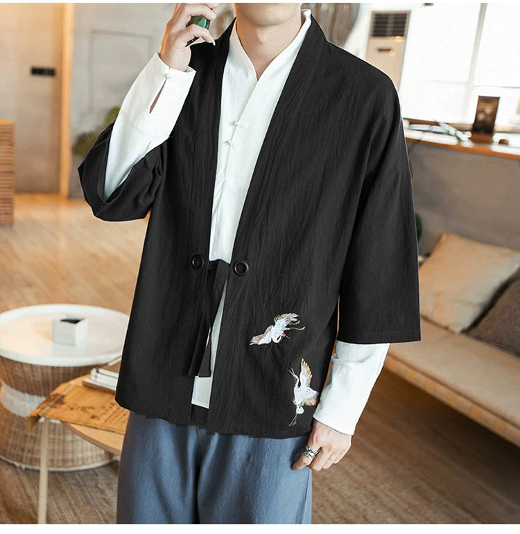 Men Kimono Crane Embroidery Harajuku Japanese Style Cardigan Casual Cotton Men Samurai Costume Yukata Asian Clothes Men Jackets