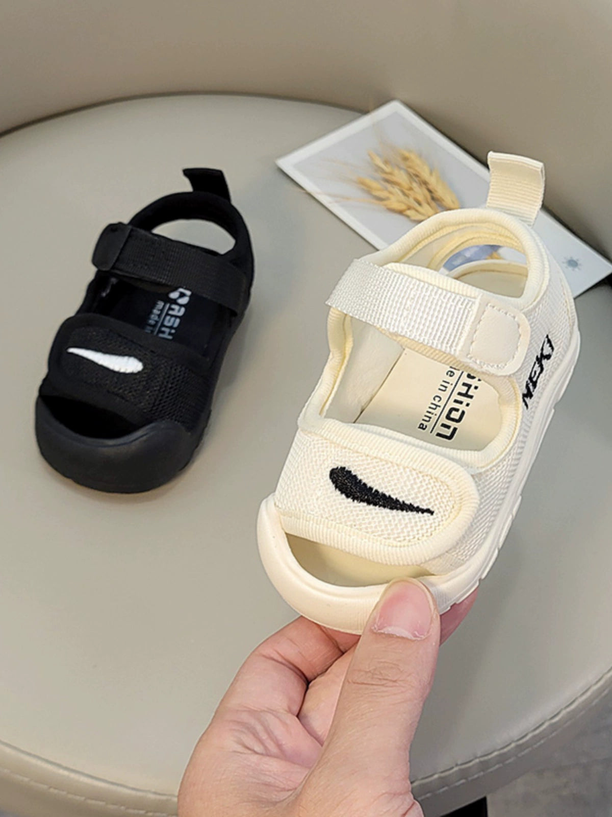 Baby Sandals Toddler Shoes 0 1-2 Years Old Baby Non-Slip Soft Bottom Infant Mesh Surface Shoes Baby Girl Shoes Men's Summer