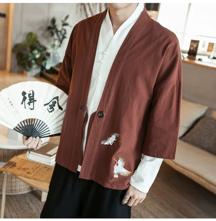 Men Kimono Crane Embroidery Harajuku Japanese Style Cardigan Casual Cotton Men Samurai Costume Yukata Asian Clothes Men Jackets