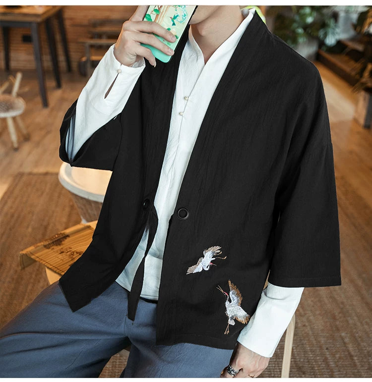 Men Kimono Crane Embroidery Harajuku Japanese Style Cardigan Casual Cotton Men Samurai Costume Yukata Asian Clothes Men Jackets