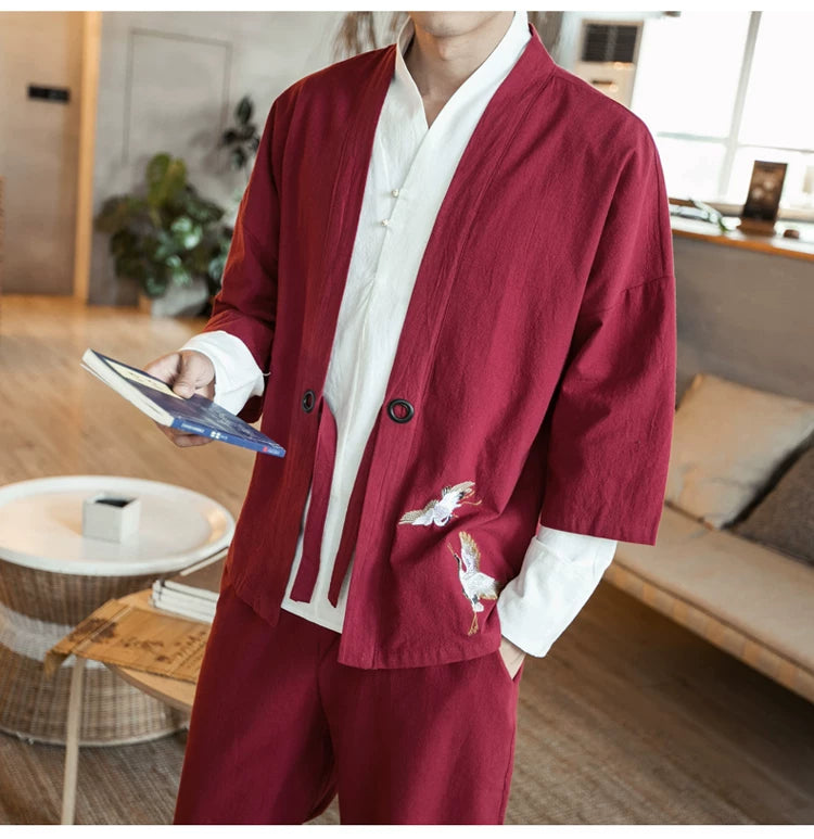 Men Kimono Crane Embroidery Harajuku Japanese Style Cardigan Casual Cotton Men Samurai Costume Yukata Asian Clothes Men Jackets