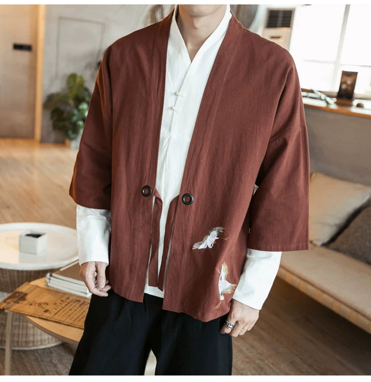 Men Kimono Crane Embroidery Harajuku Japanese Style Cardigan Casual Cotton Men Samurai Costume Yukata Asian Clothes Men Jackets