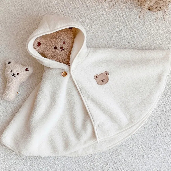 Baby Girl Coat Infant Outfit Windproof Coral Velvet Blankets for Newborn Embroidered Baby Clothes Winter Baby Hooded Cloak