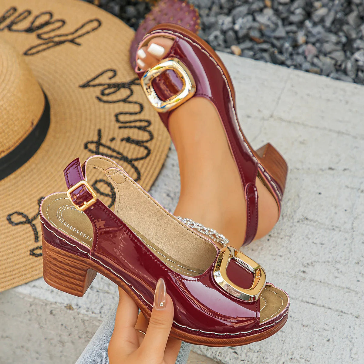 Summer Snadalias Sexy Patent Leather Thick High Heeled Sandals Women Metal Ring Peep Toe Platform Sandles Woman Back Strap Mujer