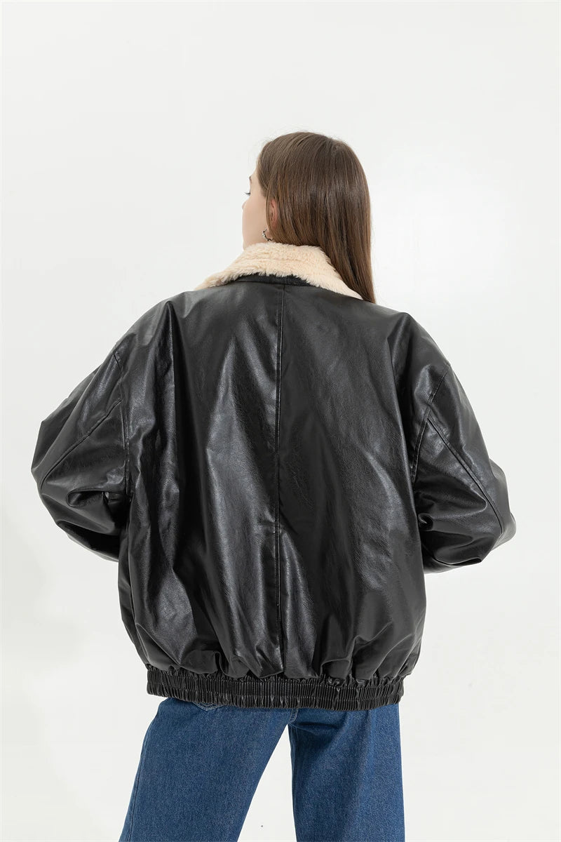 Winter Women's Fur Leather Jacket Long Sleeved Loose Warm Lamb Wool Vintage Thickened Locomotive Lapel Female PU Motorcycle Coat