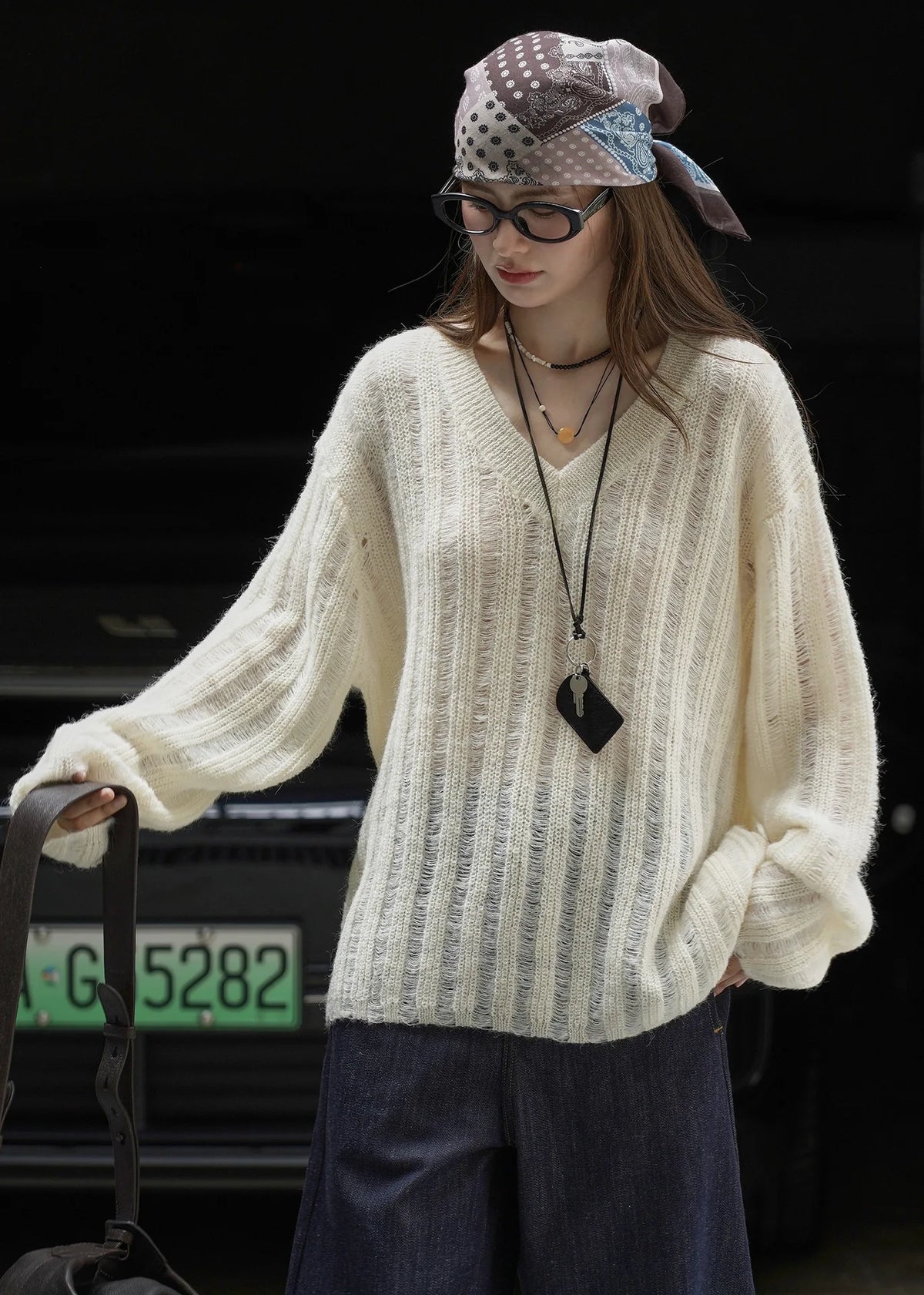 2026 New Women Soft Material Pullovers V-Neck Autumn Women Sweater Clothes Knitted Pullovers Long Sleeve Sweater Pull Femme