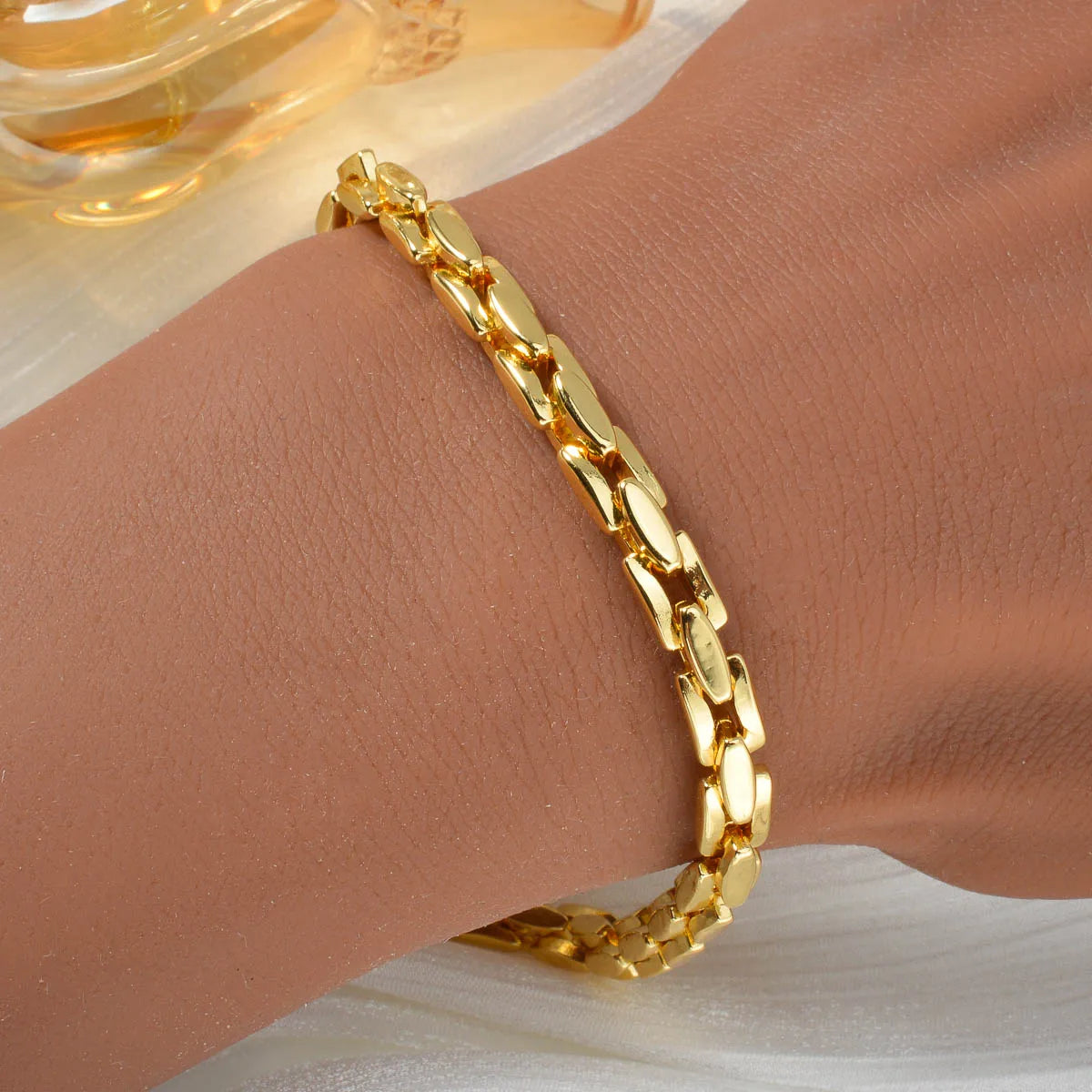 Diana Baby Fashion Snake Chains Italy 750 Copper Necklace Gold Color Bracelet Metal Jewelry Sets Men Women Luxury Accessories