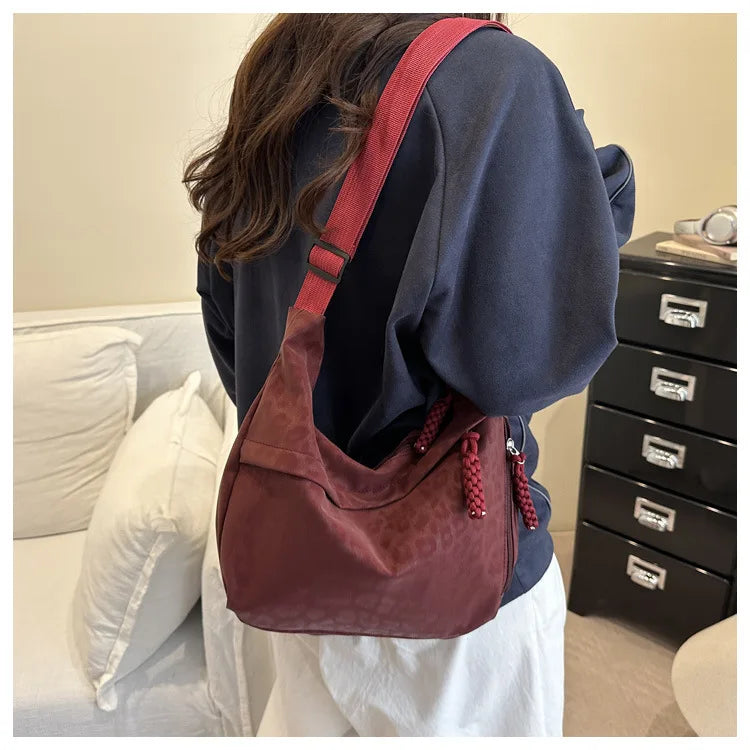 Women Fashion Leopard Print Crossbody Bag Large Capacity Hobo Shoulder Bag for Daily Commuter Multi Pocket Armpit Tote Bag