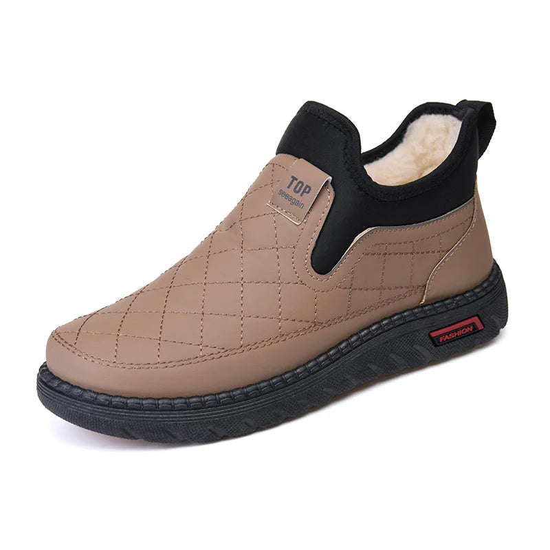 New Winter Women's Shoes, Fleece-Lined, Warm and Comfortable Short Boots, Fashionable Casual Mom Shoes, Soft Surface, Soft Sole, Flat Snow Boots