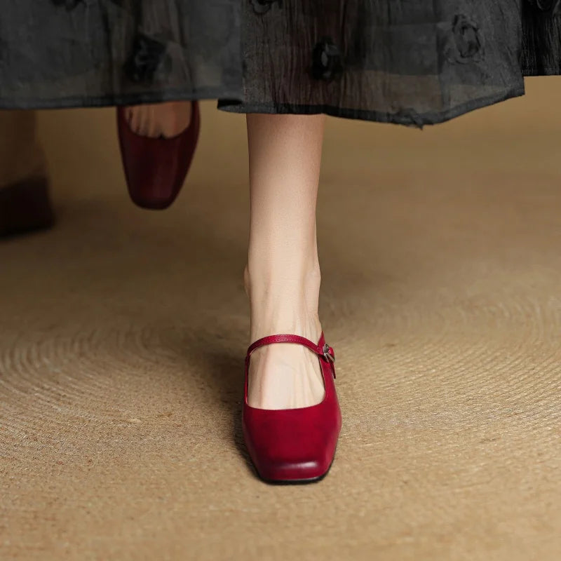 2026 New Summer Women Mules Genuine Leather Women Shoes Squared Toe med Heel Cover Toe Slingback Shallow Modern Slippers