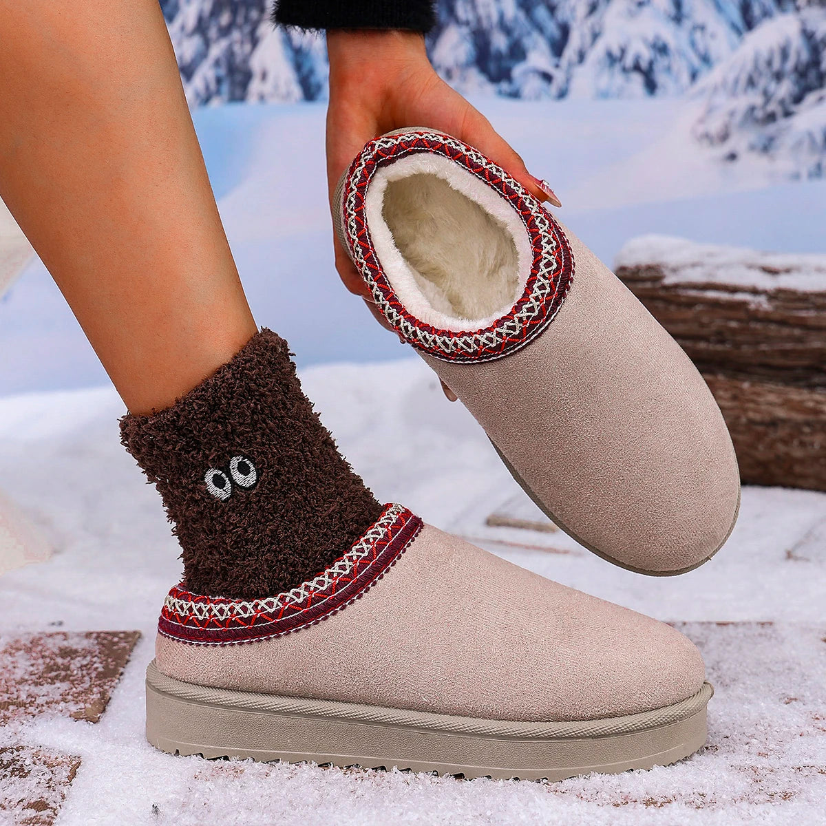 2026 Winter Women Snow Boots Cashmere Warm Thick Soles Without Heel-covered Hair Half Slipper Cotton Shoes Cashmere Warm Boots