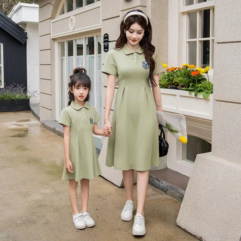 Mom and Daughter Girls Short Sleeve Couples Dresses Dad and Son Matching Clothes Polo Shirts Green Family Clothing  Summer