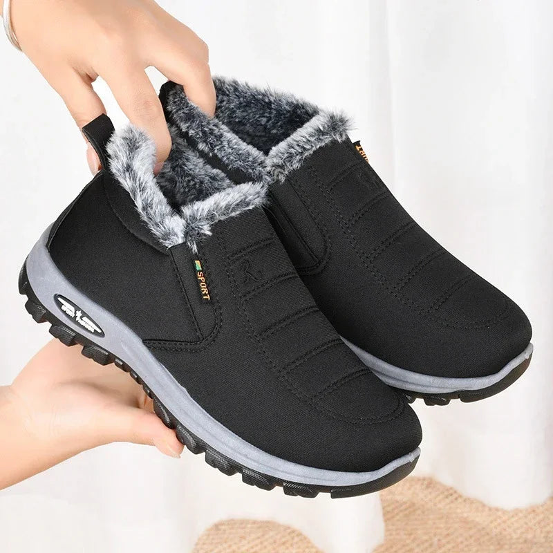 New Winter Snow Boots Outdoor suede anti slip shoes Men Casual Warm Fur Boots Comfortable elderly cotton shoes Zapatos Hombre