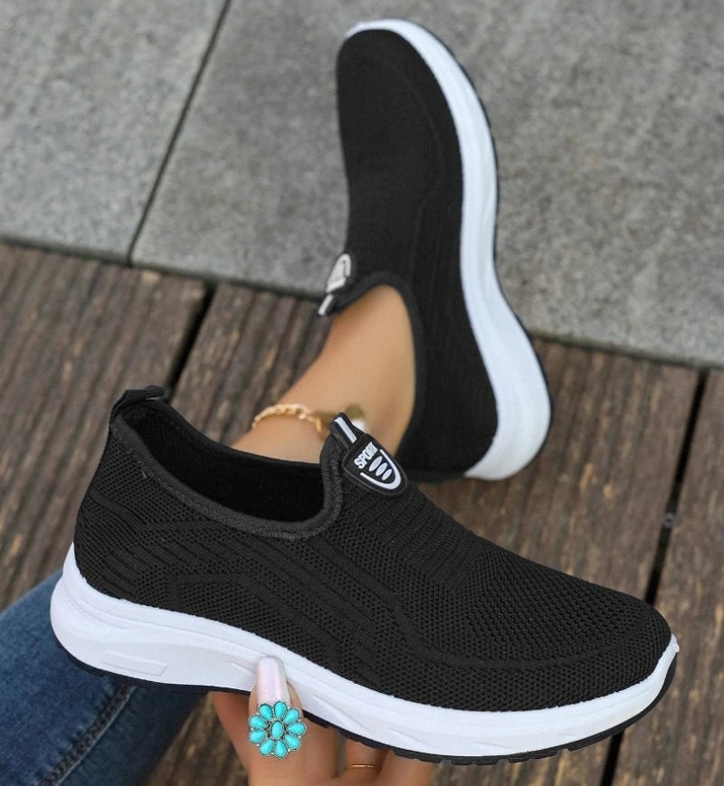 Women Shoes Mesh Casual Shoes Lightweight Slip on Tennis Shoes Fashion Soft Sole Loafers Flats Outdoor Plus Size Women Sneakers