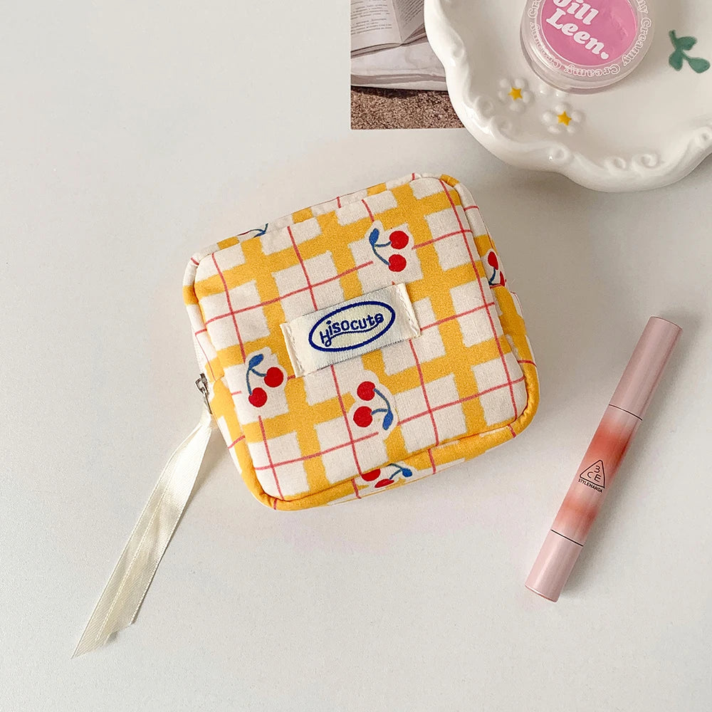 Makeup Bag for Purse, Cute Cosmetic Bag for Purse,Portable Mini Makeup Bag,Travel Toiletry Small Makeup Pouch for Women
