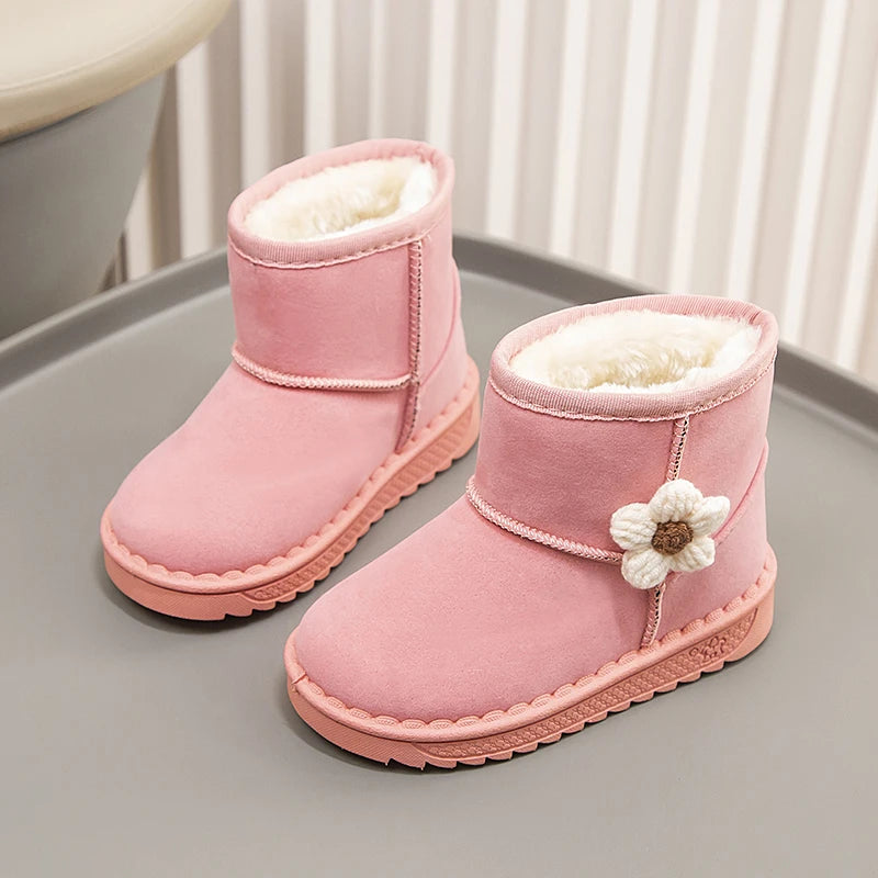 Girl's Winter Snow Boots Appliques Furry Platform Suede Kids Short Boot Four Colors Flexiable Non-slip Warm Chic Children Boot