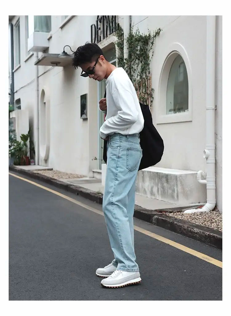 New 2026 Men's Designer High-end Straight-leg Jeans Korean Vintage Light Blue Jeans Menswear Clothing Cowboy Work Pants Man