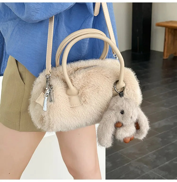 autumn and winter cute plush handbag women's 2025 new fashion versatile shoulder messenger bag