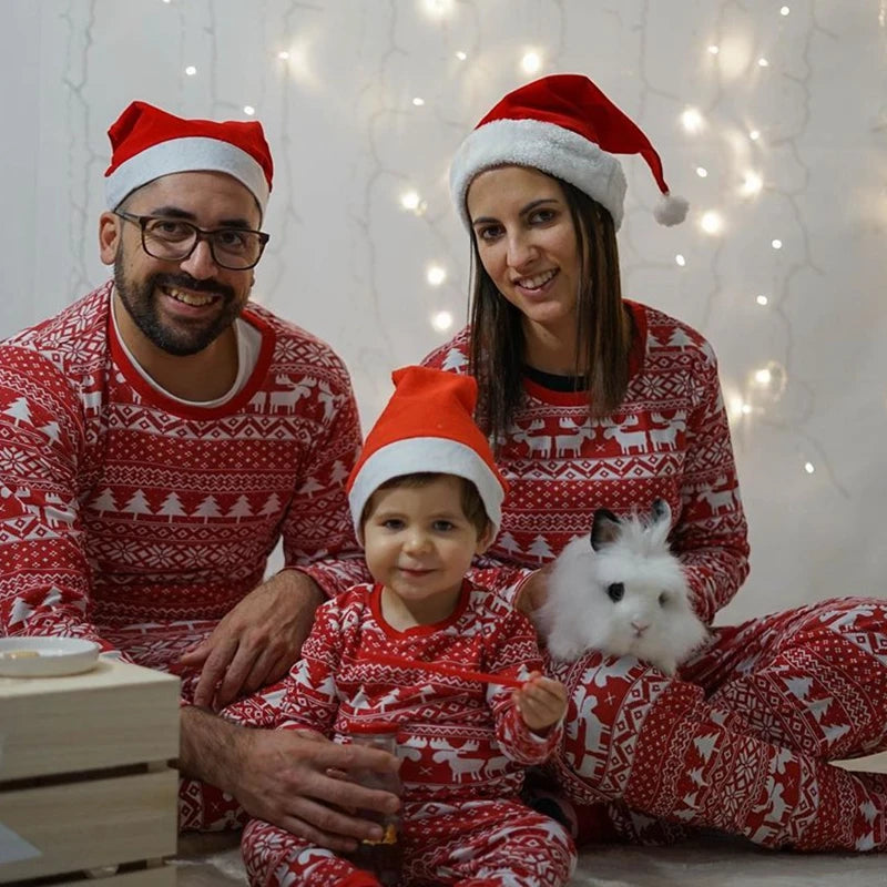 Mommy and Me Clothes 2026 New Christmas Pajamas Set for Family Soft Cute Sleepwear Adults Kids 2 Pieces Suit Xmas Look Outfits