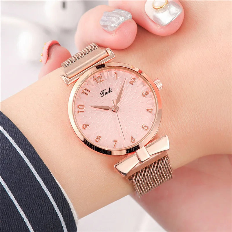 Fashion Women Watches Luxury Leather Buckle Flower Rhinestone Watch Ladies Quartz Wrist Watch Bracelet Set Reloj Mujer