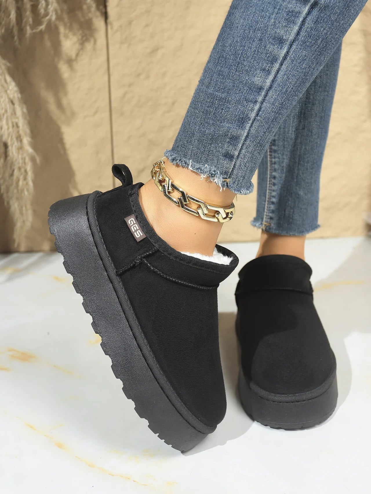 Snow Boots for Women 2026 Winter New Cashmere Warm Thick Soles Without Heel-covered Hair Half Slipper Cotton Shoes for Women
