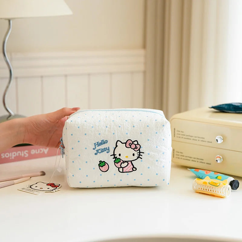 Strawberry Milk Cartoon Hello Kitty Soft Cotton Makeup Bag for Girls, Portable Skincare Organizer, Student Toiletry Bag, Cute Ca