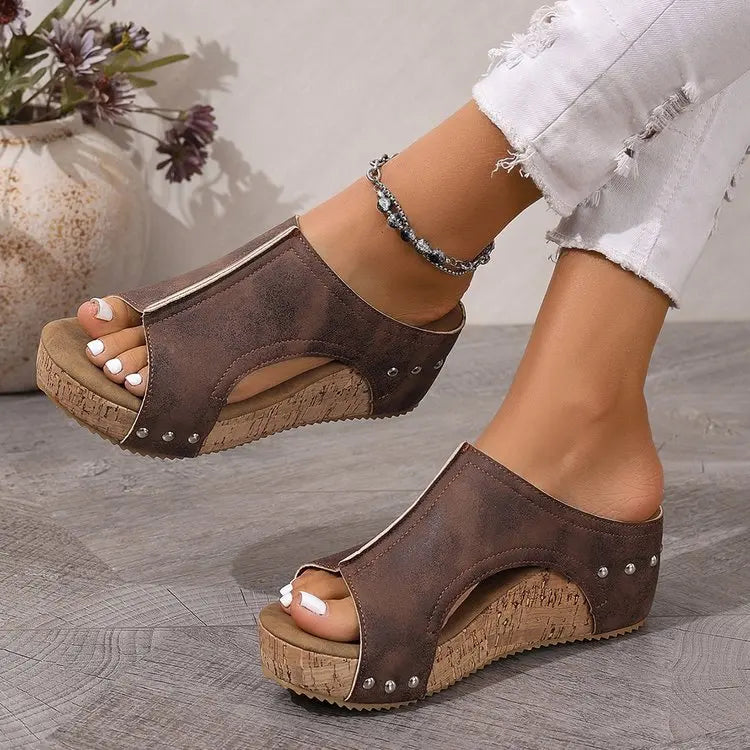 Women's Fashion Wedge Sandals Cork Platform Mules Open Toe Studded Slide Sandals Casual Summer High Heel Slides for Women Ladies