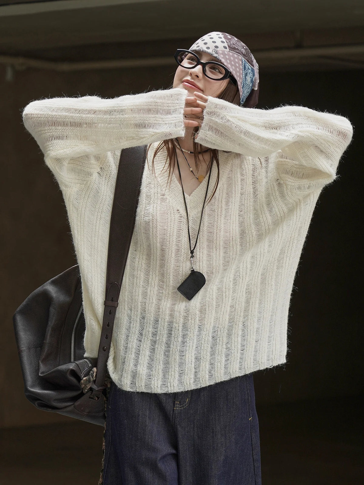 2026 New Women Soft Material Pullovers V-Neck Autumn Women Sweater Clothes Knitted Pullovers Long Sleeve Sweater Pull Femme