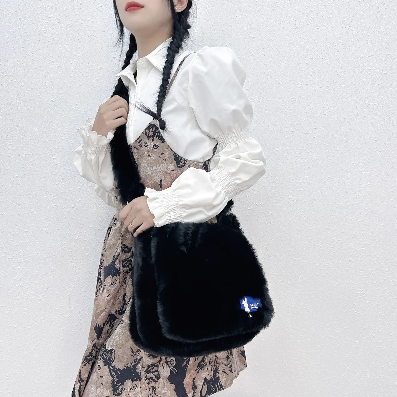 Ins Plush Women Messenger Bag Vintage Ladies Shoulder Crossbody Bags Large Capacity Students Girls Furry Tote Purse Handbags