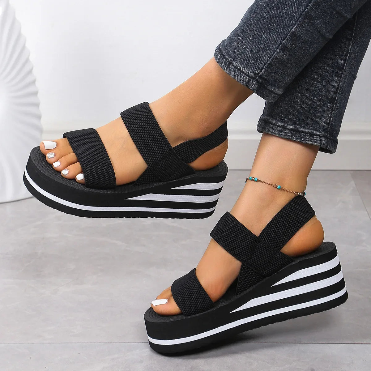 2026Women Slingback Wedge Sandals Outdoor Summer Lightweight Slides Solid Color Thick Bottom Ladies Slipper Female Roman Sandals