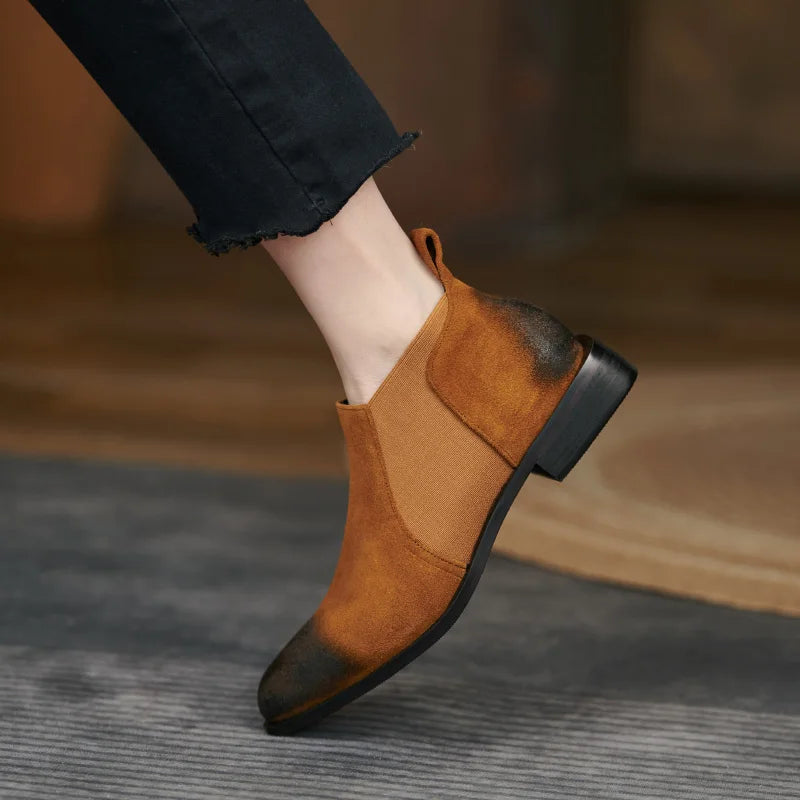 2025 New Ankle Boots Autumn/Winter Women Boots Pointed Toe Fashion Women Shoes Cow Suede Chelsea Boots Genuine Leather Shoes