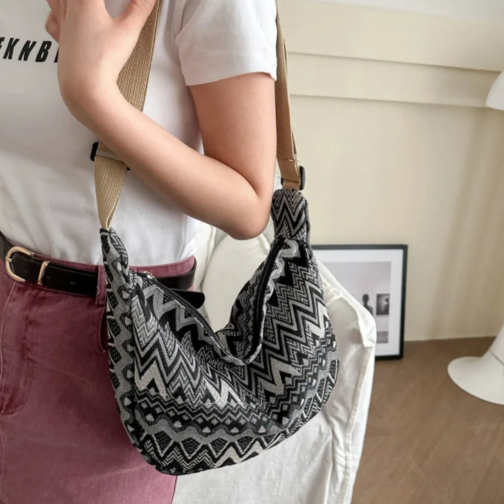 Thailand Ethnic Style Shoulder Bag Saddle Bag Large Capacity Messenger Bag Dumpling Bag Casual Commuting Bag Tote Bag