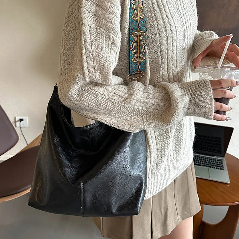 Antique Single Color Feminine Shoulder Sling Bag; Spacious, Simple, Wide Strap Bucket Crossbody Bag