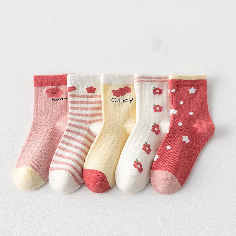 5 par/lote de calcetines de algodón suave para niños, calcetines coreanos con estampado de flores y corazones de amor para niñas, calcetines cálidos de tubo medio para otoño e invierno para niños