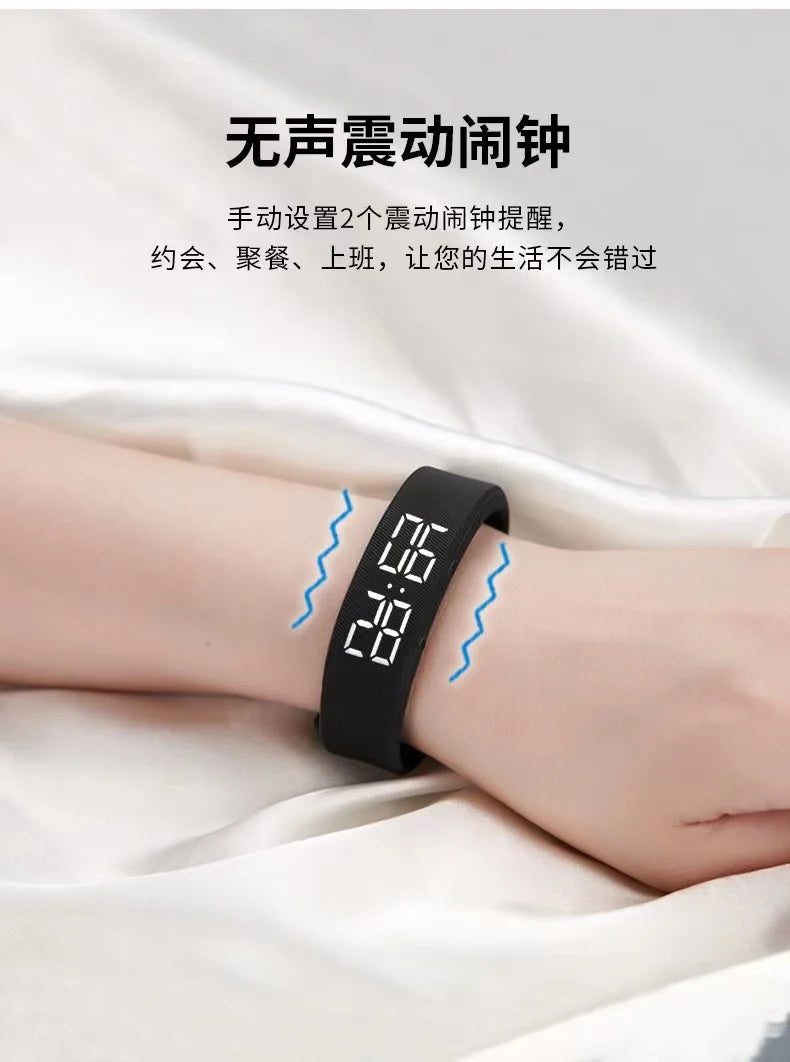 Smart Watch Sports Bracelet Smart Bracelet With Vibrating Alarm Clock Running Step Counting Bracelet for Male and Female Student