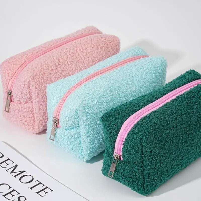 Cute Plush Makeup Bag For Women Portable Travel Small Cosmetic Bags Solid Color Zipper Toiletry Bag Washing Pouch Storage Bags
