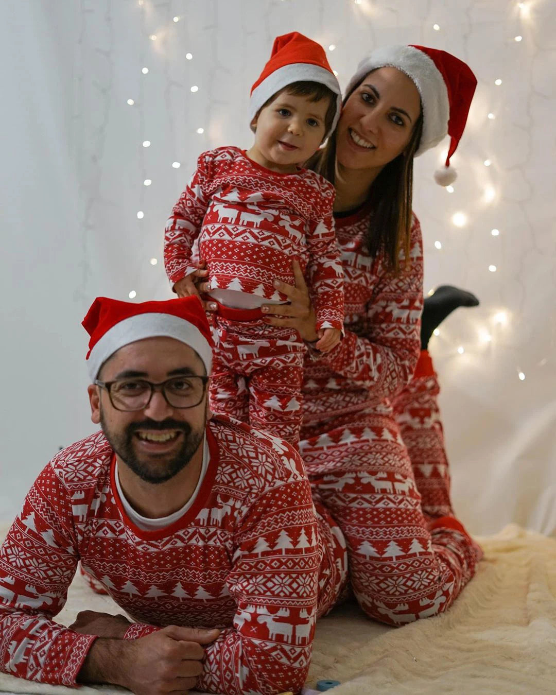 Mommy and Me Clothes 2026 New Christmas Pajamas Set for Family Soft Cute Sleepwear Adults Kids 2 Pieces Suit Xmas Look Outfits