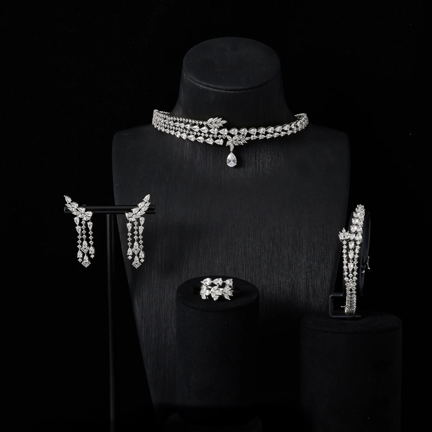 IN JEWELIFE Luxury Choker Neck Necklaces Gift Set for Women Jewelry Sets Unique Color Cubic Zirconia Wedding Accessories