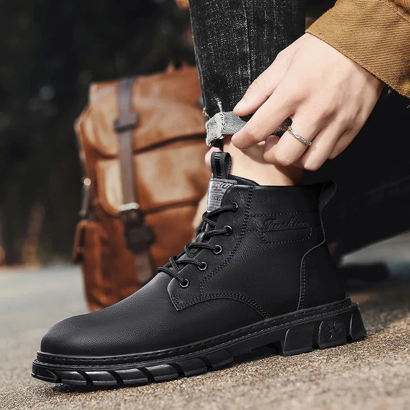 Winter Men Boots Outdoor Leather Ankle Boots Lightweight High Top Casual Boots Designer Male Work Boots Classic Handmade Boots
