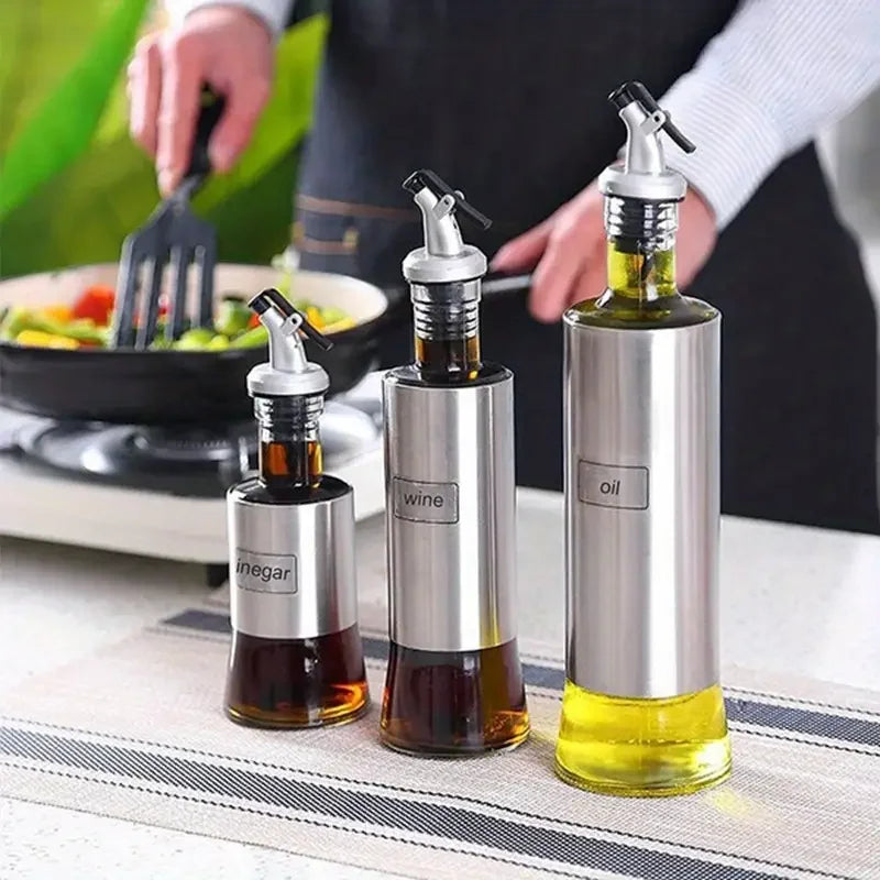 Gold Olive Oil Spouts Oil Vinegar Bottle Stopper Spout Leakproof Food Grade Plastic Sprayer Wine Vinegar Spouts Kitchen Tools